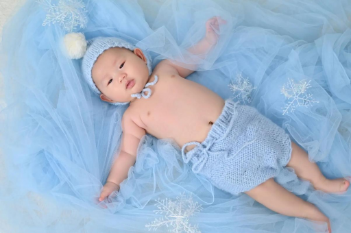 青岛宝宝奶粉喝到几岁